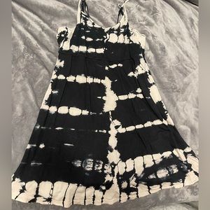 🖤Tie-Dye Volcom Dress🖤